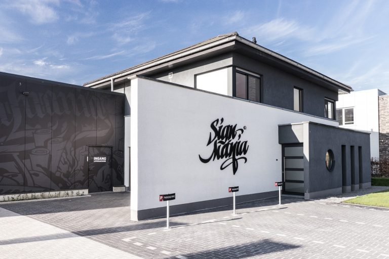 tmp 602df6d40e810 768x512